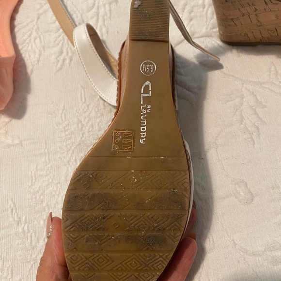 Gorgeous wedges! - Picture 4 of 5